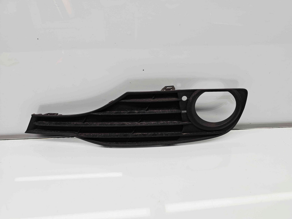 Grila proiector stanga Bmw 3 Touring (F3