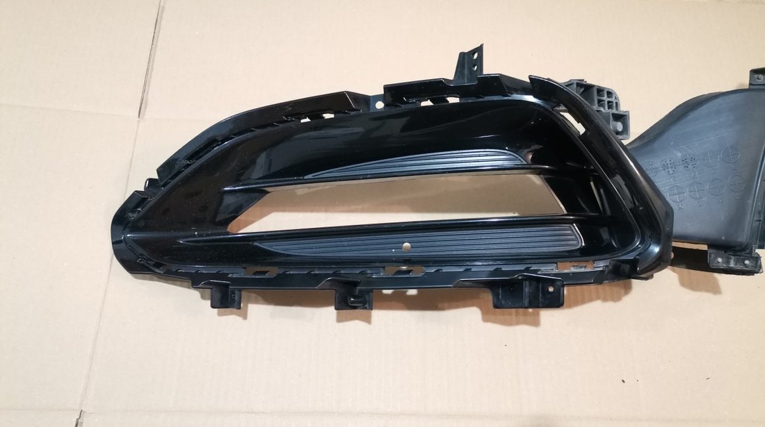 Grila proiector stanga Hyundai I40 Facelift (2015-2019) cod XE86553-3Z510