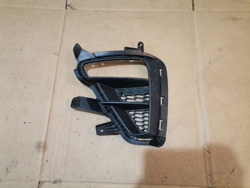 Grila proiector stanga Kia Ceed 3 (2018-2020) cod 86563-J7000