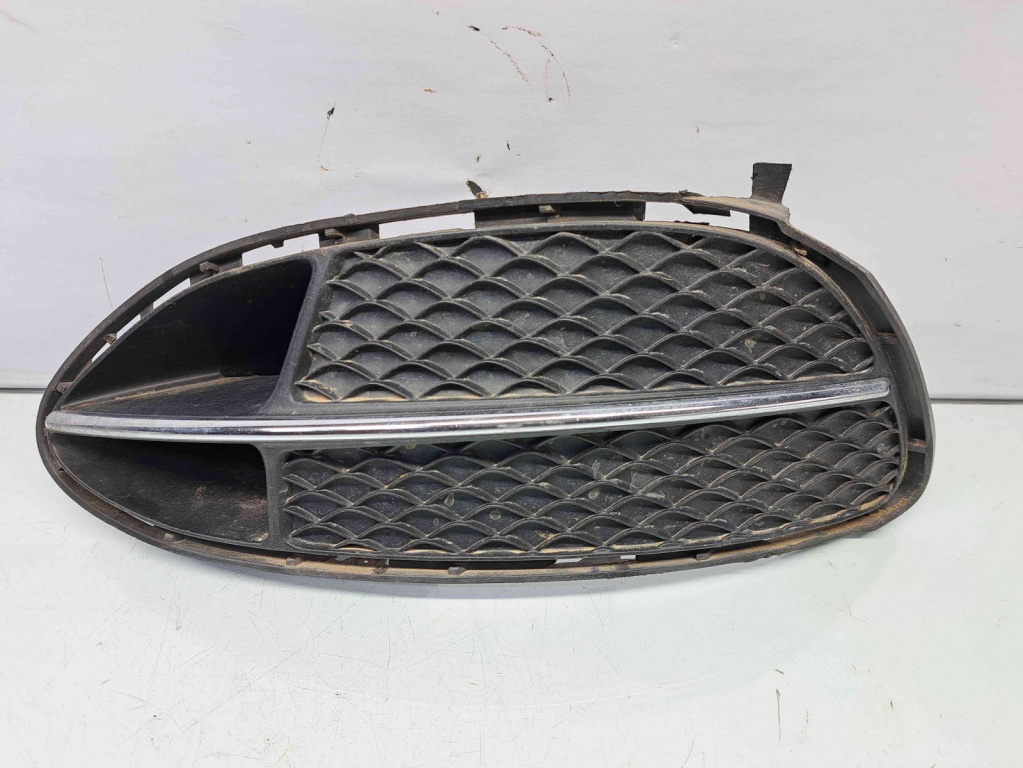 Grila proiector stanga Mercedes Clasa E (W212) [Fabr 2009-2016] A2128851922 A2128852722L