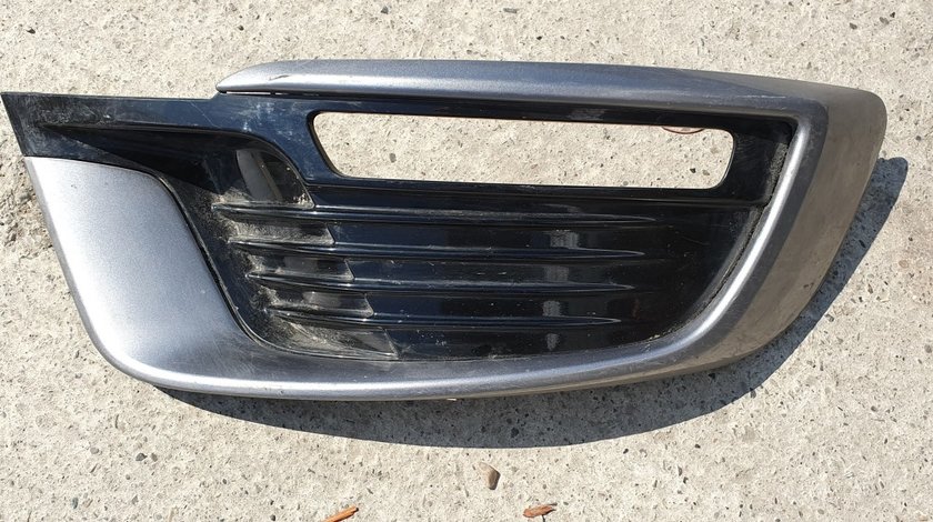 Grila proiector stanga Renault Megane 3 GT 2009 2010 2011 2012