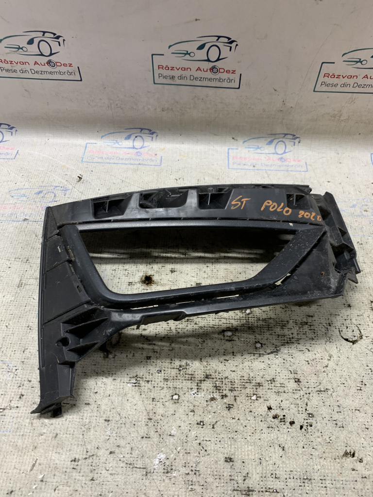 Grila proiector stanga Volkswagen Polo - Benzina 2020, 2GS853665A