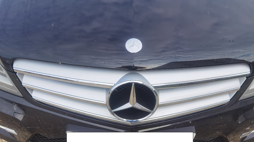 Grila radiatoare Mercedes C Class W204 Facelift 2013