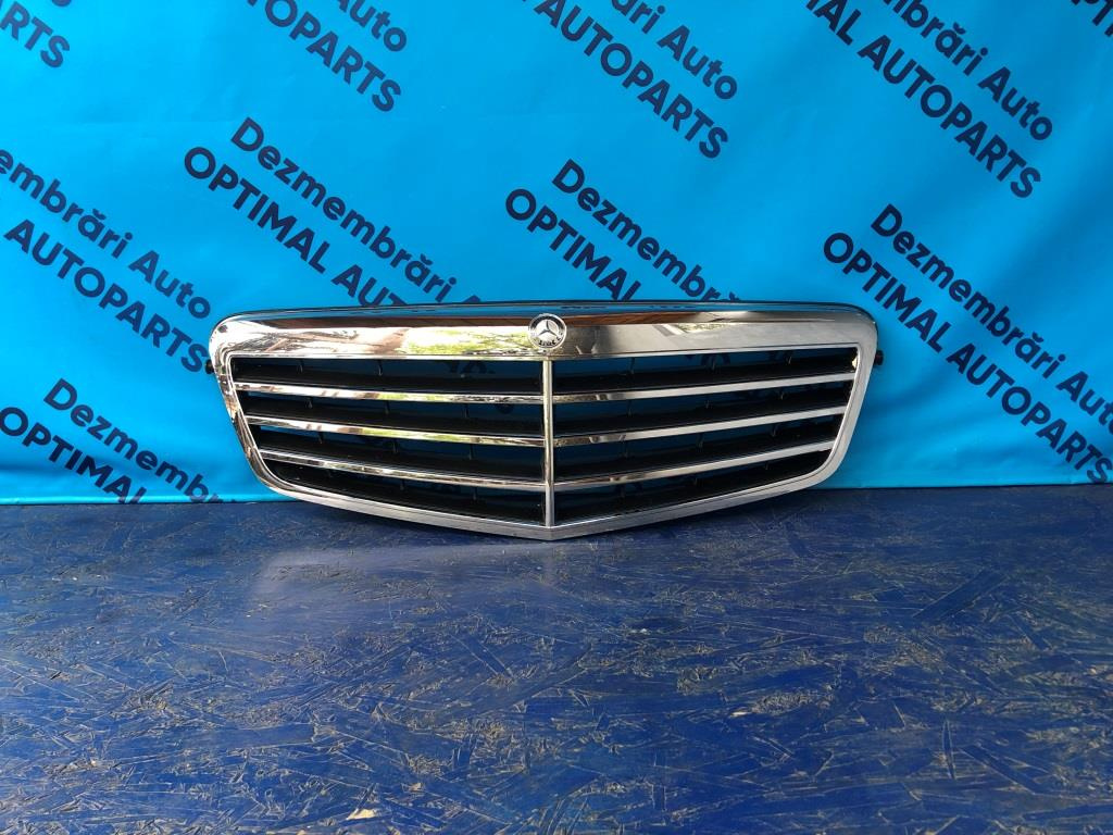 Grila radiatoare Mercedes E Class W212 2009-2013