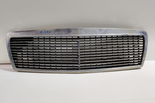 Grila radiator 2108880023 Mercedes-Benz E-Class W210/S210 [1995 - 1999]