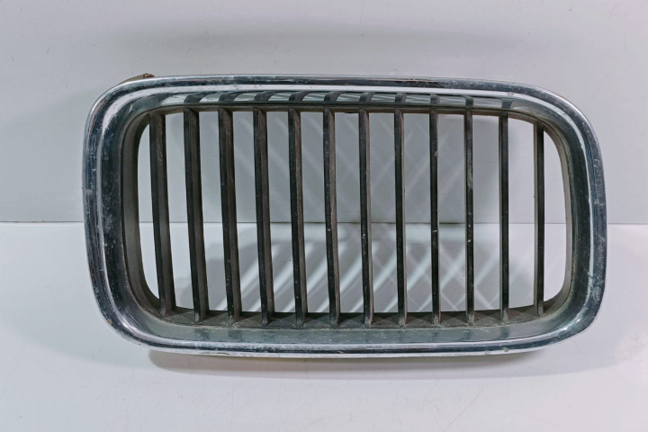 Grila radiator 51138122238 BMW Seria 3 E36 [1990 - 2000]