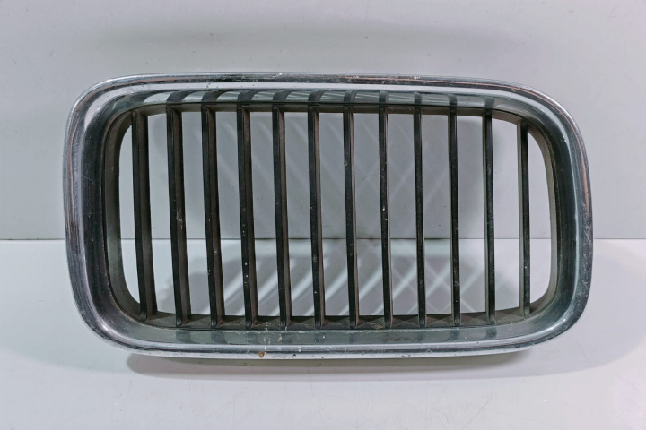 Grila radiator 51138122238 BMW Seria 3 E36 [1990 - 2000]