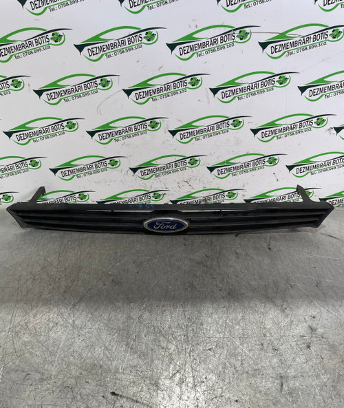 Grila radiator 98AB8200A Ford Focus [1998 - 2004] Hatchback 5-usi 1.6 MT (101 hp)