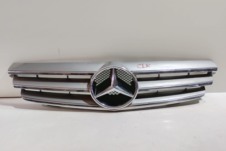 Grila radiator A2098800123 Mercedes-Benz CLK-Class C209 [2002 - 2005]