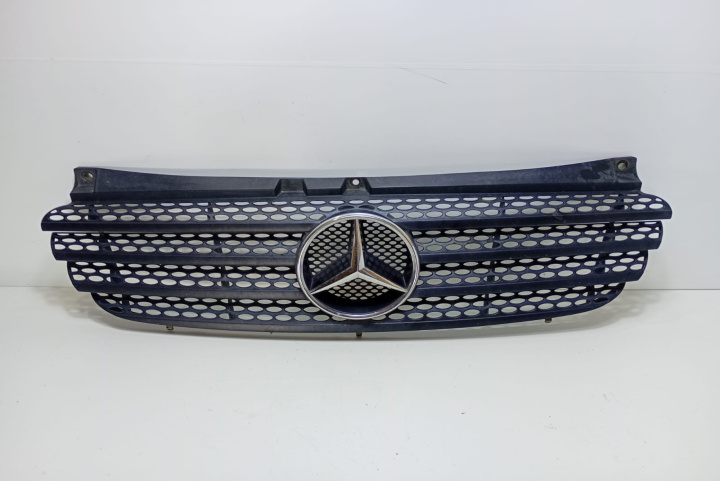 Grila radiator A6398800185 Mercedes-Benz Vito W639 [2003 - 2010]