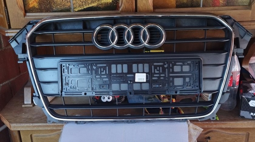 Grila radiator Audi A4B8 Universala (2007-2015)