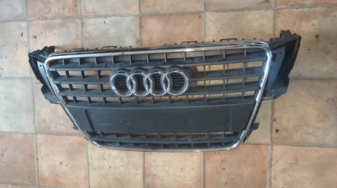 Grila radiator Audi A5 (2007-2012) cod 8T0853651E