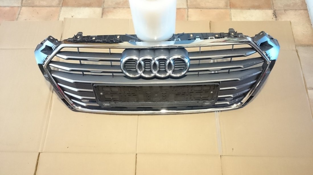 Grila radiator Audi A5 S Line (2016-2019) cod 8W6853651R