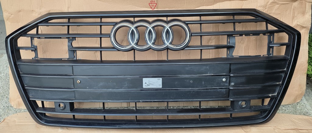 Grila radiator Audi A6 C8 4K 2019 2020 2021 2022
