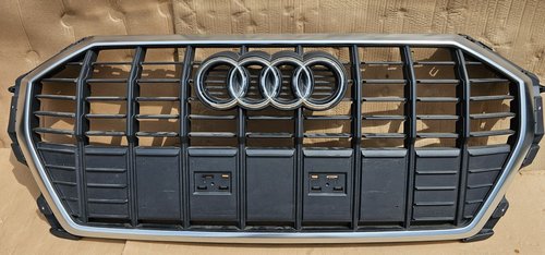 Grila radiator Audi Q3 83A 2019 2020 2021 2022