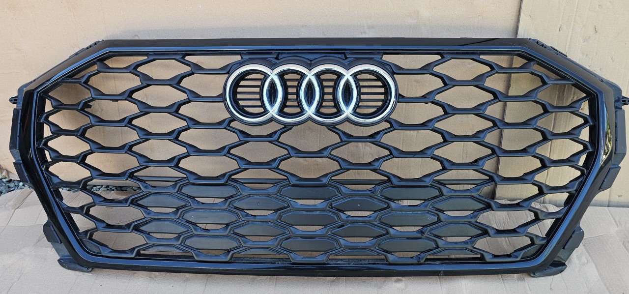 Grila radiator Audi Q3 83F Sportback S-Line 2019 2020 2021 2022