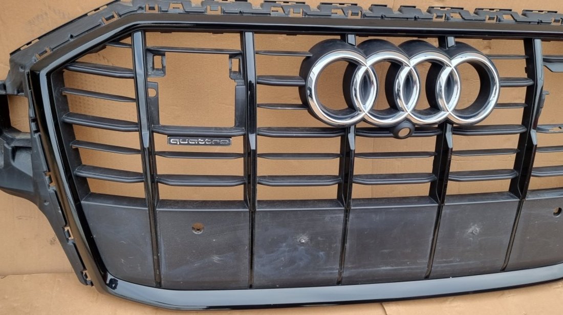 Grila radiator AUDI Q7 4M Facelift Black Edition 2019 2020 2021