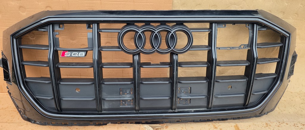 Grila radiator AUDI Q8 / SQ8 S-Line 2018 2019 2020 2021 2022