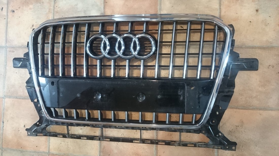 Grila radiator bara fata Audi Q5 (2012-2015) cod 8R0853651R