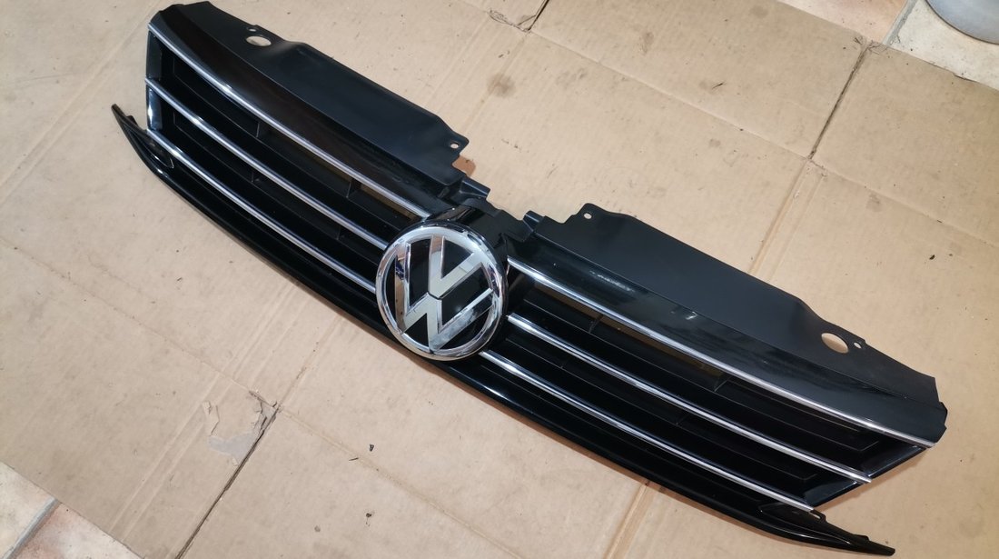 Grila radiator bara fata VW Jetta C5 Facelift (2014-2018) cod 5C6853655F