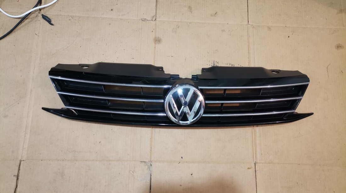 Grila radiator bara fata VW Jetta C5 Facelift (2014-2018) cod 5C6853655F