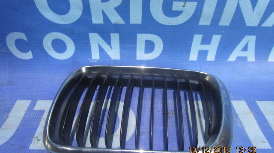 Grila radiator BMW E36ti; 8185801 // 8185802 (urechi rupte)