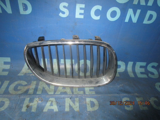 Grila radiator BMW E60; 7065701 // 7065702