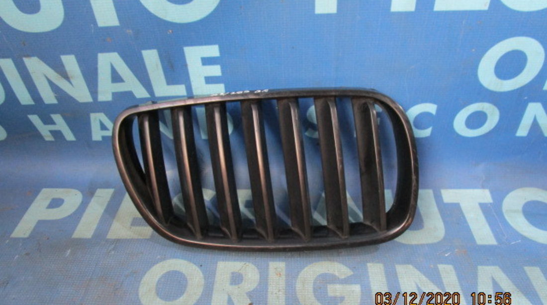 Grila radiator BMW E83 X3