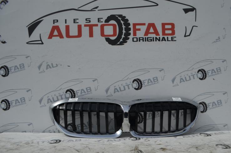 Grila radiator Bmw Seria 3 G20-G21 an 2018-2020 SBD5VT8IWN