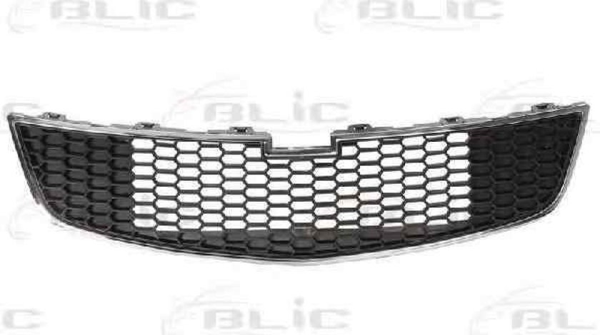 Grila radiator CHEVROLET CRUZE hatchback J305 BLIC 6502-07-1133991P