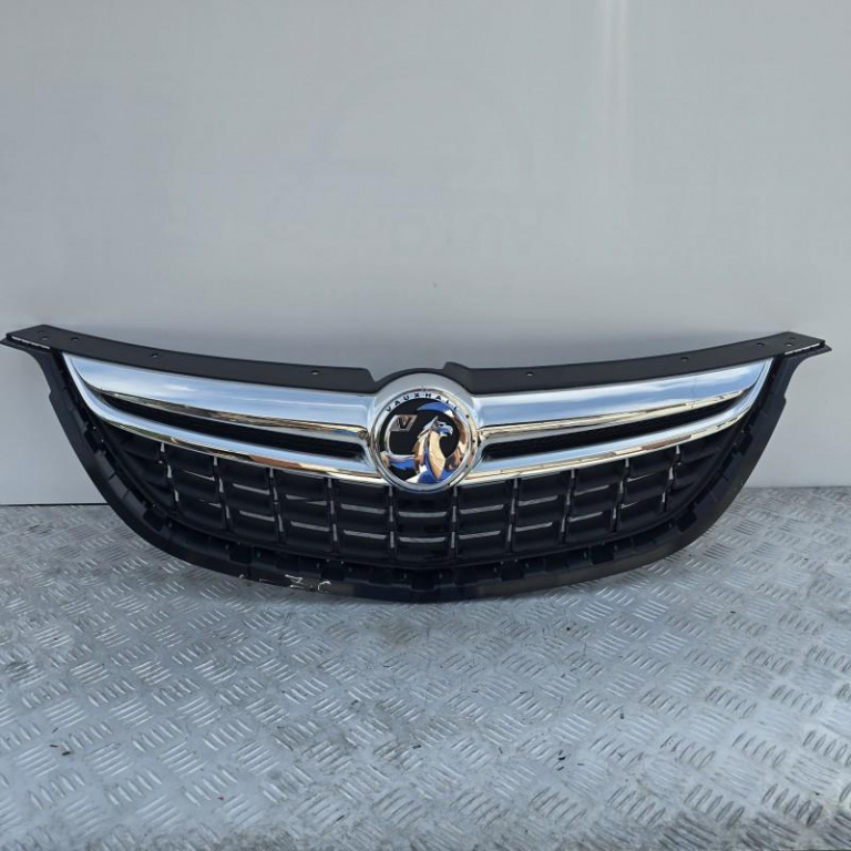 Grila radiator completa stema UK Opel Zafira C 2011-2016 13360826