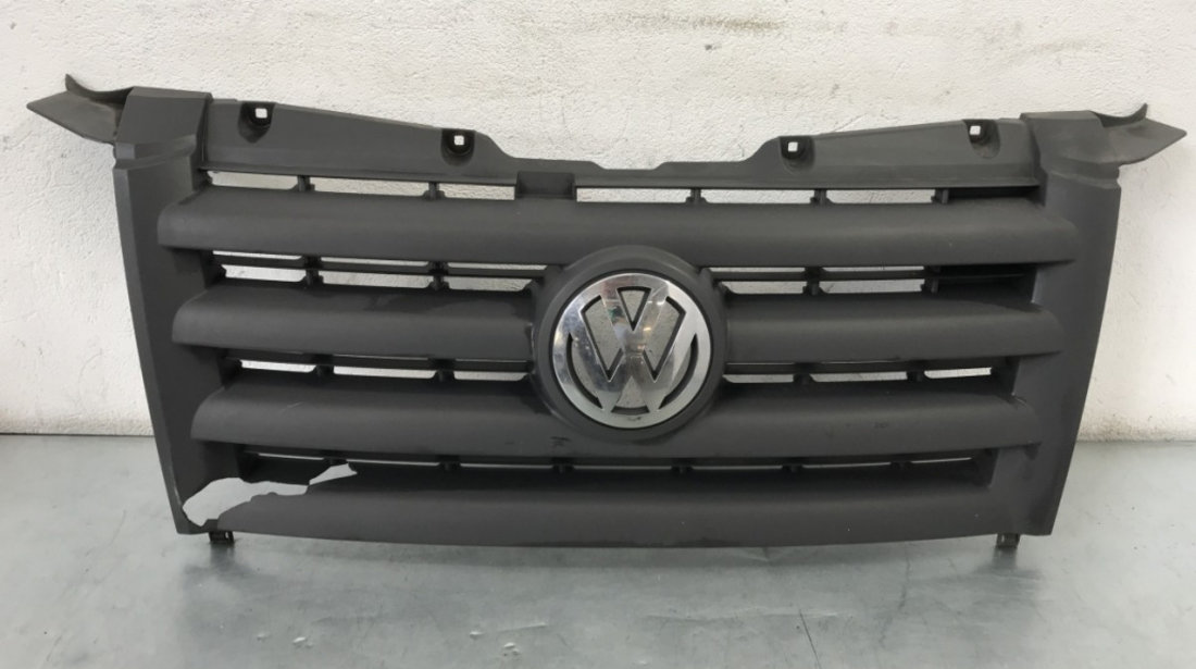 Grila radiator cu emblema VW Crafter 2.5 TDI Manual, 136hp sedan 2008 (cod intern: 41437)