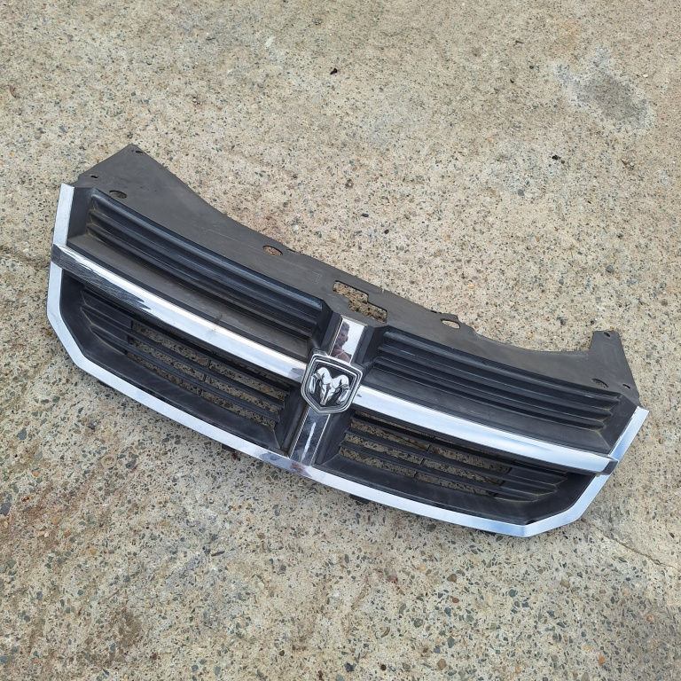 Grila Radiator Dodge AVENGER 2007 - 2014 05116322, OYW35TRMAA, OYW40TRMAA