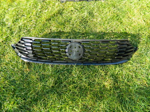 Grila radiator Fiat Tipo model 2015-2020 cod 52033259