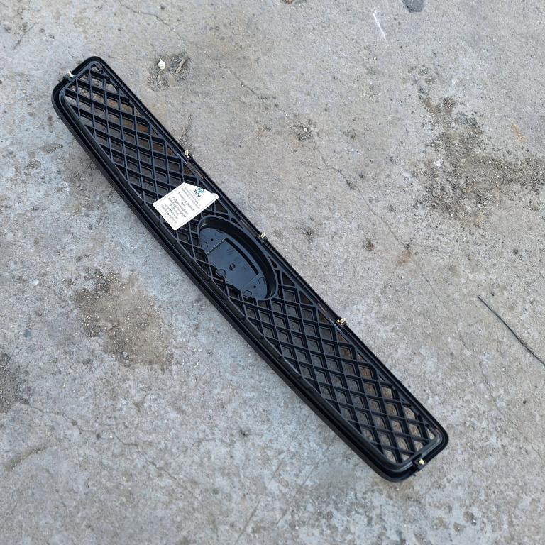 Grila Radiator Ford FUSION (JU) 2002 - 2012 FD07232GAN, TY1222813, DK868444, 325705, 20090905, 868444, BG0041500, 00600001FD07232GANTU5, 16799TU5