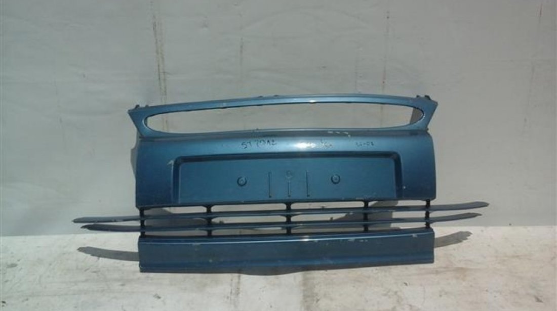 Grila radiator Ford Ka an 1996-2008 cod XS51-17752