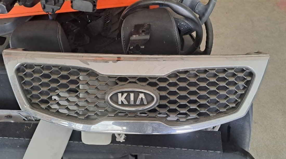 Grila radiator Kia Sorento 2010 SUV 2.2 DOHC