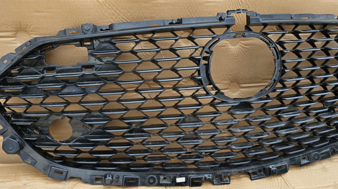 Grila radiator Mazda 3 Sedan 2019 2020 2021 2022