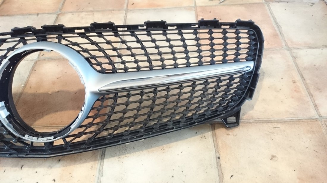 Grila radiator Mercedes A-Class W176 (2013-2018) cod: A1768881760