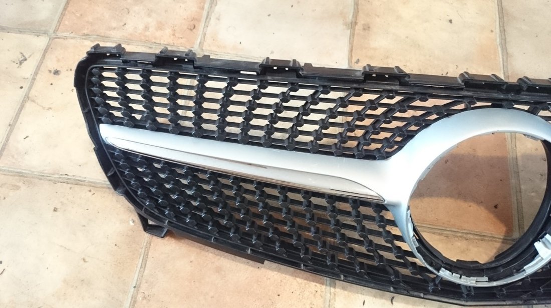 Grila radiator Mercedes A-Class W176 (2013-2018) cod: A1768881760