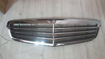 Grila radiator Mercedes Benz Clasa C W204 ( 2007-2...