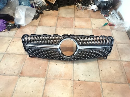 Grila radiator Mercedes CLA C-Class C117 X117 (2013-2018) cod A1178880960, A1178881060