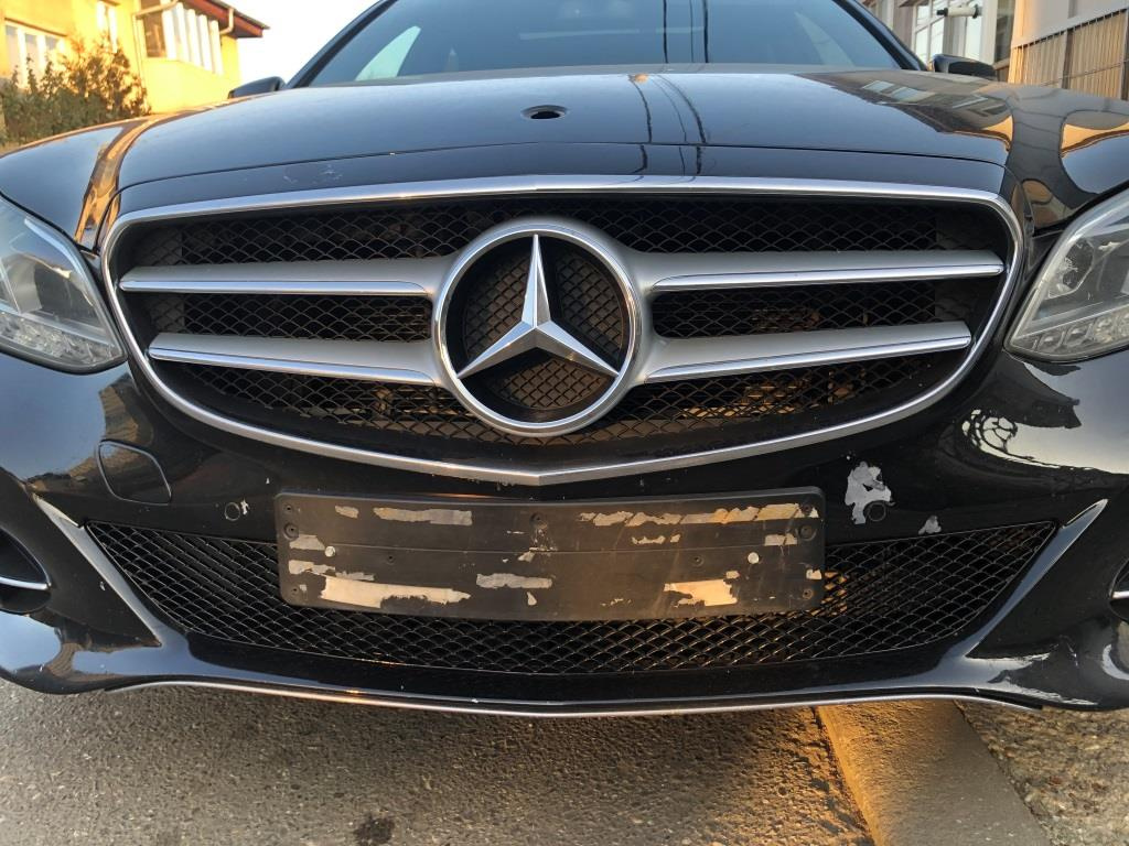 Grila radiator Mercedes E-Class W212 2016 Berlina 2.2 CDI