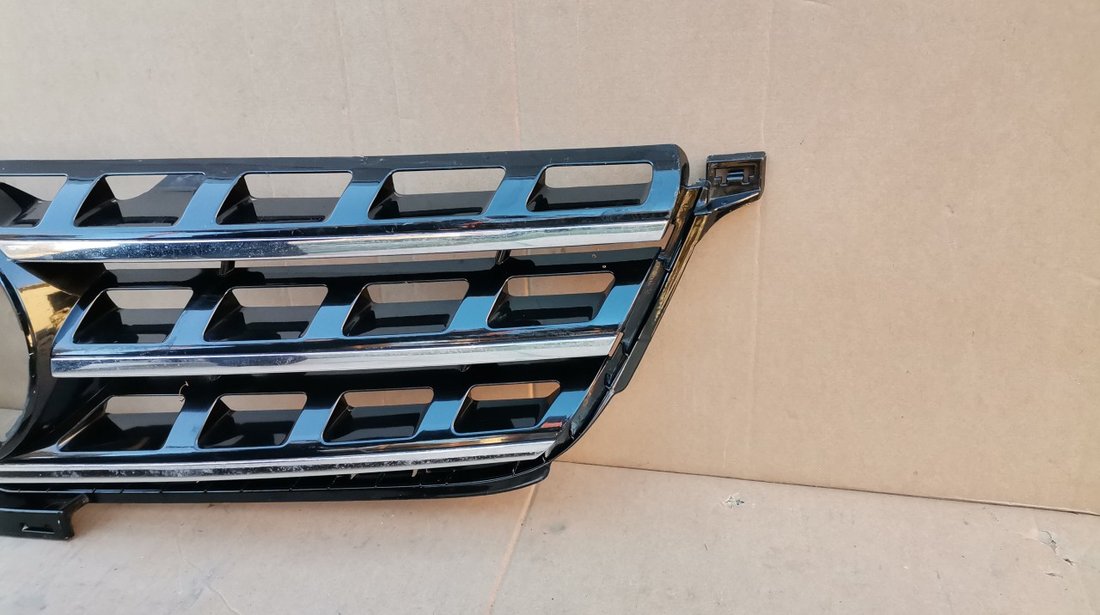 Grila radiator Mercedes ML W166 (2011-2015) cod A1668800123, A1668800085, A1668800485