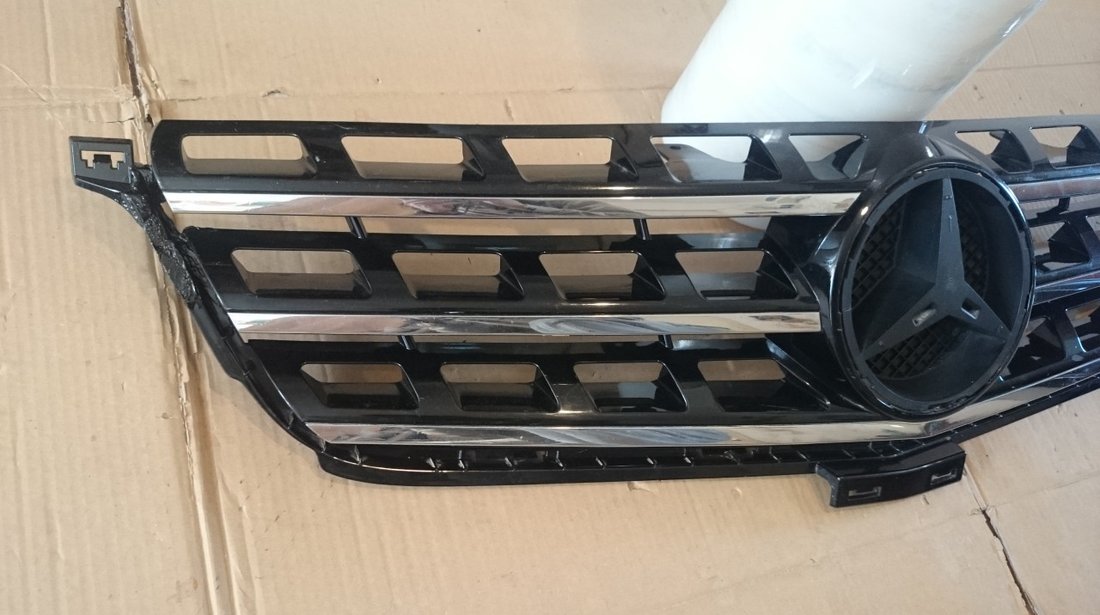 Grila radiator Mercedes ML W166 (2011-2015) cod A1668800123