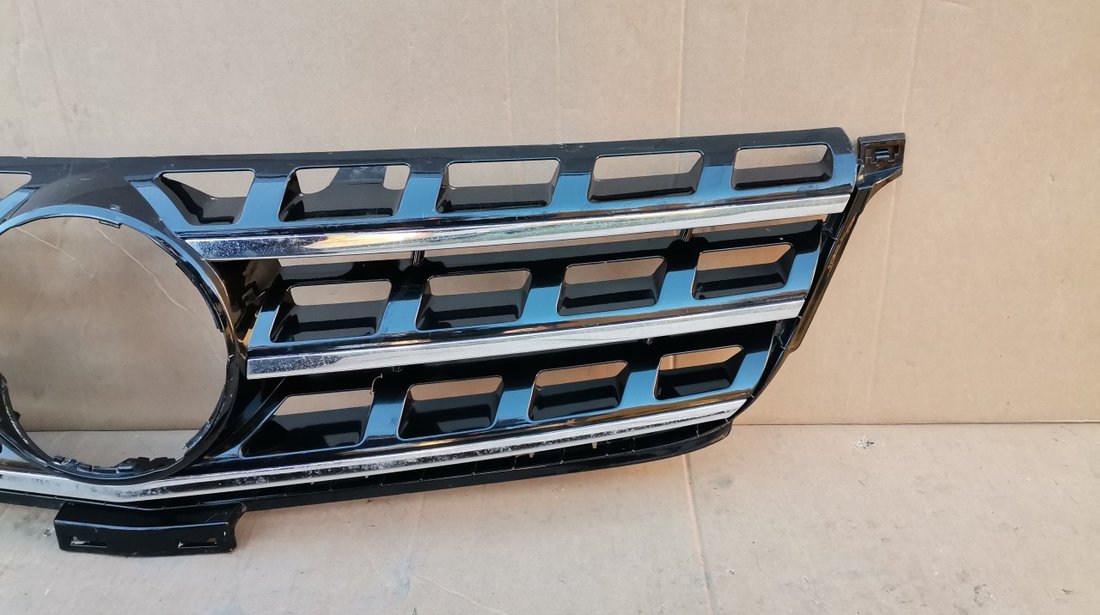 Grila radiator Mercedes ML W166 (2011-2015) cod A1668800123, A1668800085, A1668800485