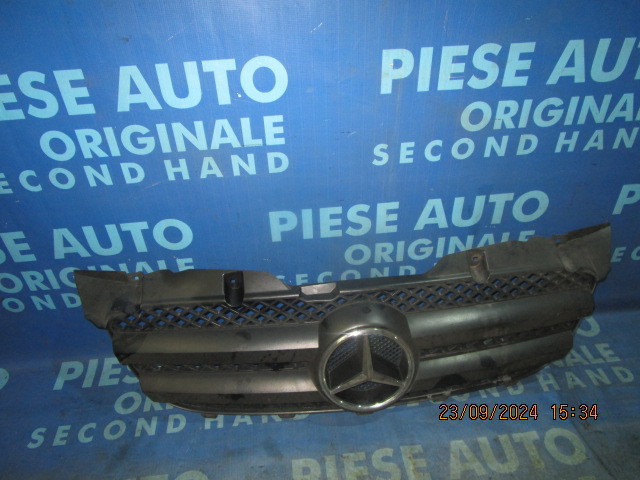 Grila radiator Mercedes Sprinter ; A9068800385