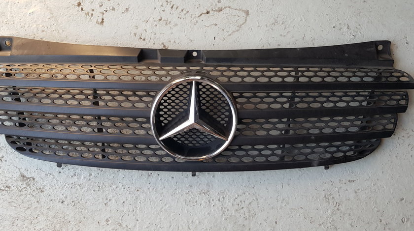 Grila radiator Mercedes Vito W639 2005 2006 2007 2008 2009