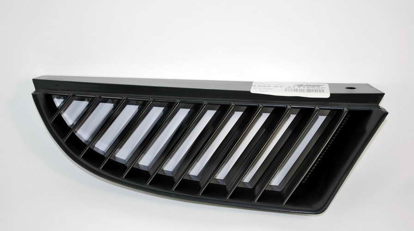 Grila radiator MITSUBISHI COLT BLIC 6502-07-3711992P