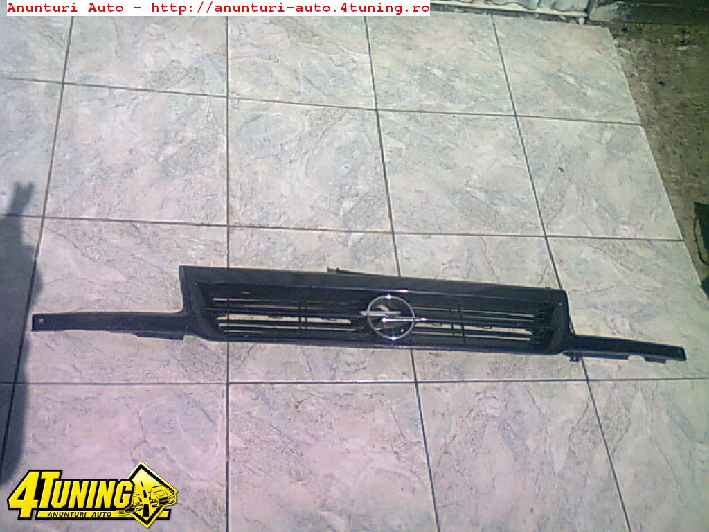 Grila radiator Opel Astra F